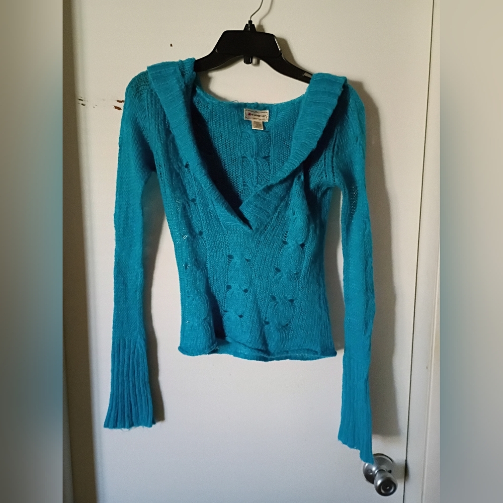 One Step Ahead Turquoise V-Neck Sweater Size M